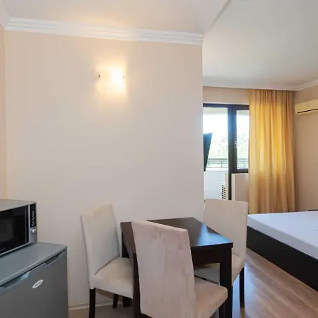 Studioreginacarevo Apartament *